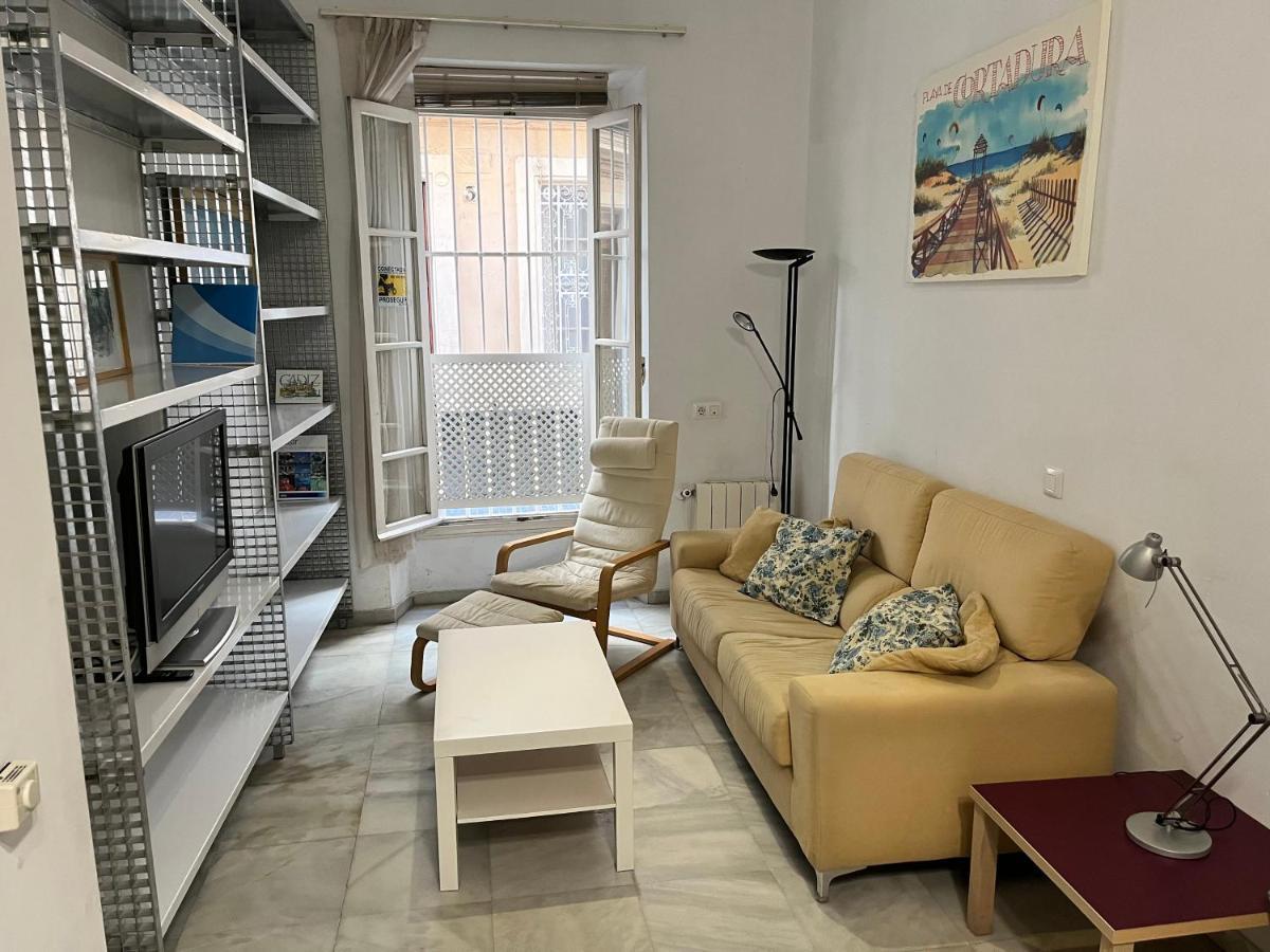 Apartamento Centrico En Casa Tipica Gaditana Cádiz Exteriör bild